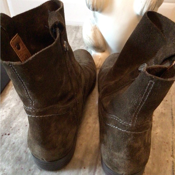 Frye & Co suede boots - Picture 7 of 7